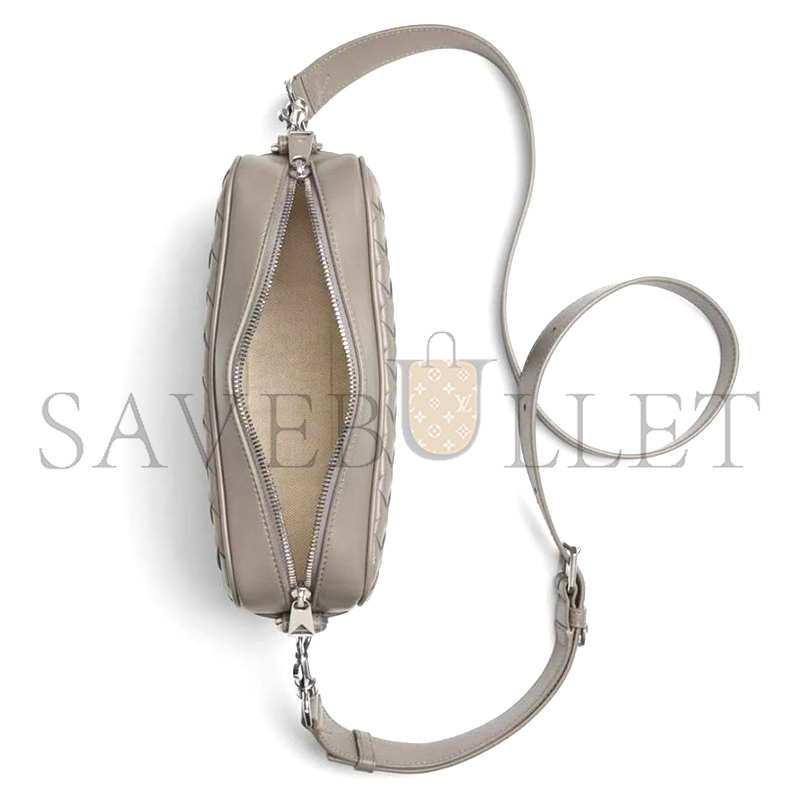 BOTTEGA VENETA SMALL INTRECCIATO CAMERA BAG 755923 (24.5*15*6cm)